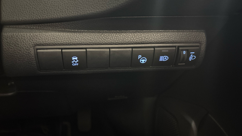 Toyota Corolla 1.8 VVT-i Hybrid Icon Tech 5dr CVT Hybrid Estate